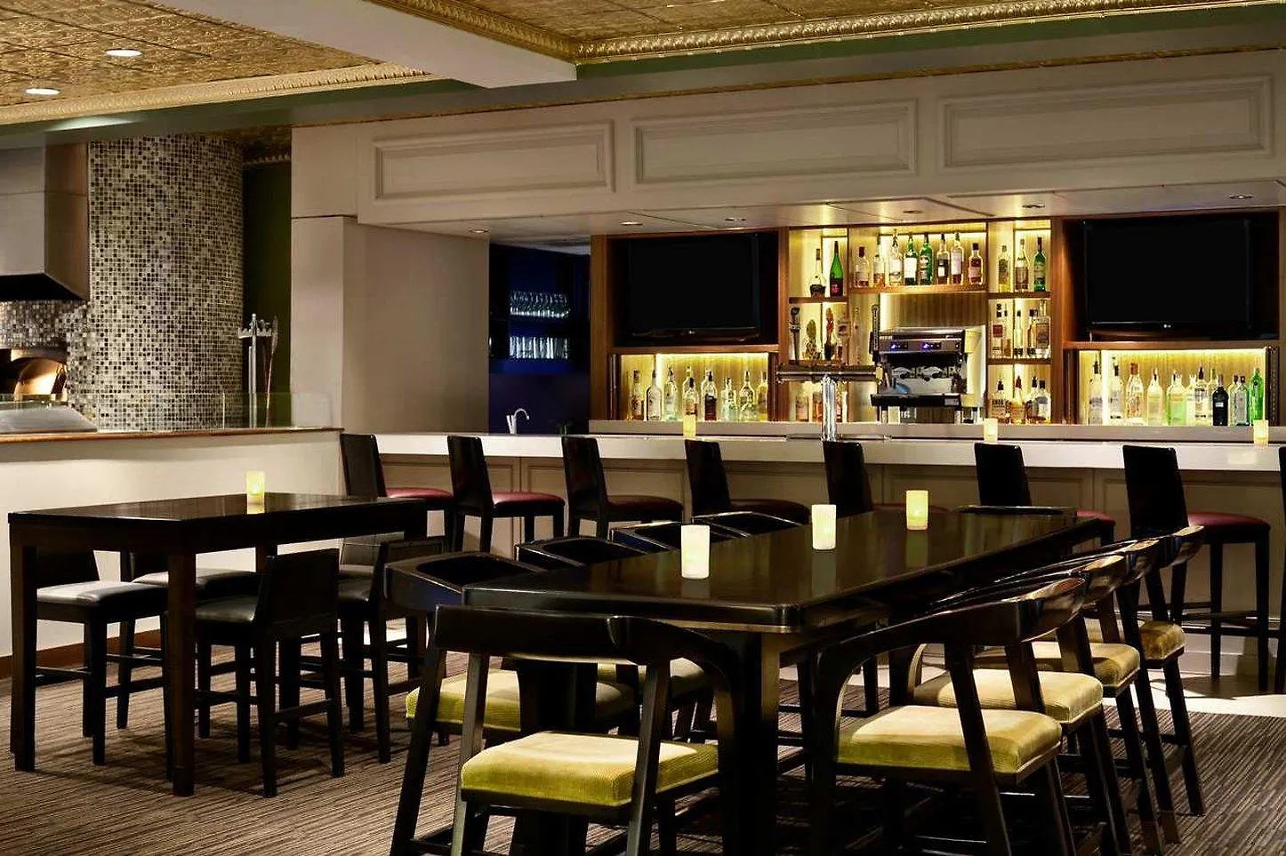מלון Rye Brook Hilton Westchester